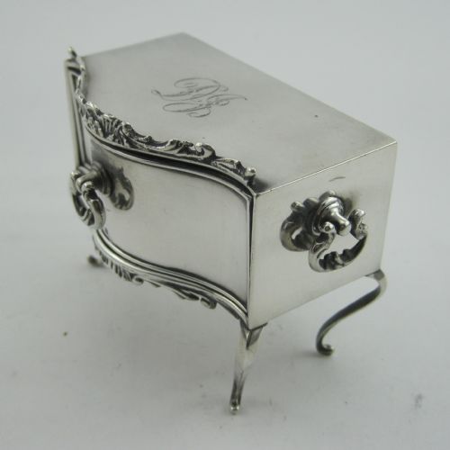 SMALL SILVER EDWARDIAN JEWELLERY BOX IN THE FORM OF A DRESSING TABLE - ADDITIONAL PHOTO 2