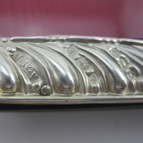 LATE VICTORIAN SILVER PHOTO FRAME WITH GADROON BORDER - ADDITIONAL PHOTO 2