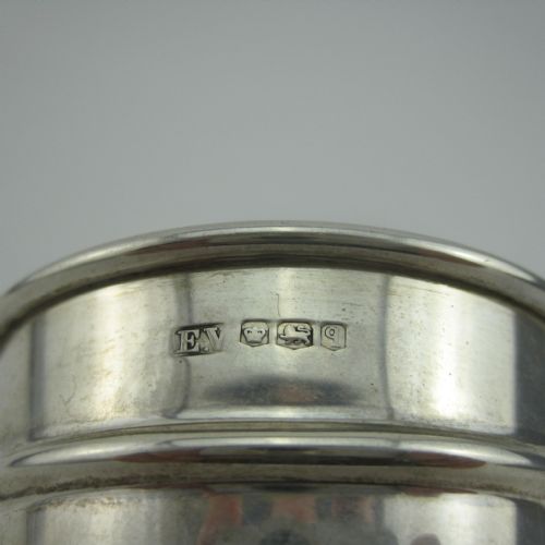 STERLING SILVER TEA STRAINER WITH CYLINDRICAL REEDED PLAIN DRIP BOWL - ADDITIONAL PHOTO 3