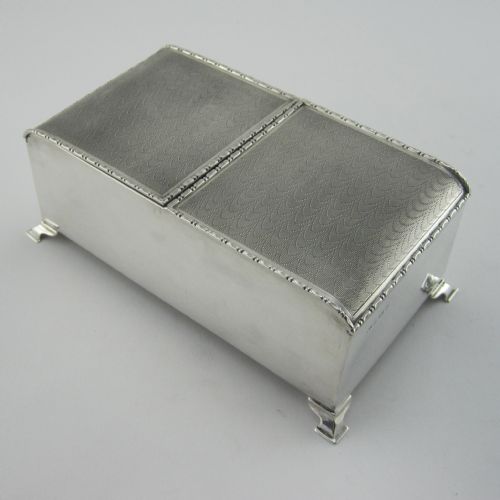 UNUSUAL STERLING SILVER RECTANGULAR TRINKET OR CIGARETTE BOX - ADDITIONAL PHOTO 4
