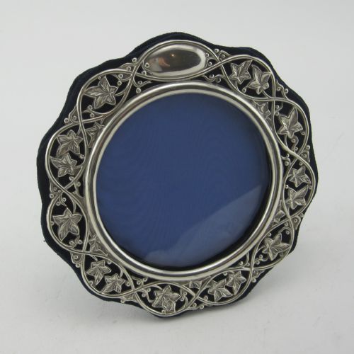 unusual shaped circular late victorian sterling silver photo frame - CATEGORY: ANTIQUE SILVER - DATED 1900