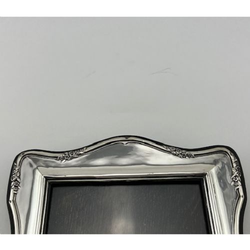 LARGE RECTANGULAR EDWARDIAN STERLING SILVER PHOTO FRAME - ADDITIONAL PHOTO 2