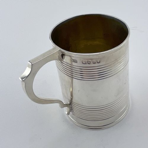 EARLY VICTORIAN GEORGIAN STYLE STERLING SILVER CHRISTENING MUG - ADDITIONAL PHOTO 1