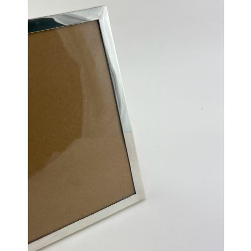 LARGE RECTANGULAR STERLING SILVER PHOTO FRAME WITH PLAIN BORDER - ADDITIONAL PHOTO 1