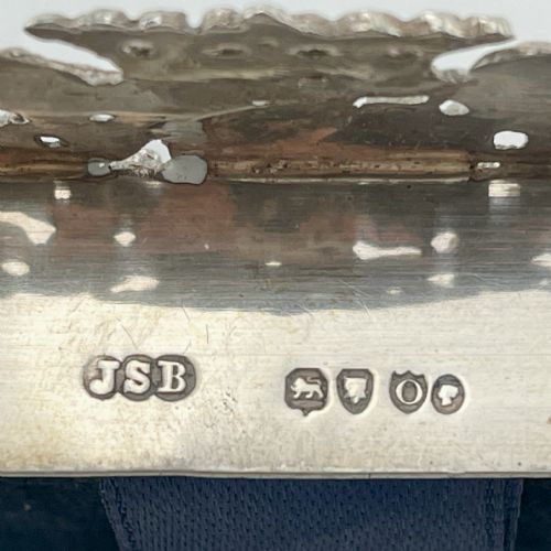 SUPERB QUALITY UNUSUAL CAST STERLING SILVER PHOTO FRAME - ADDITIONAL PHOTO 4