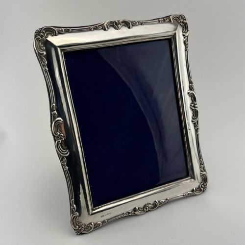 large edwardian sterling silver photo frame - CATEGORY: ANTIQUE SILVER - DATED 1910
