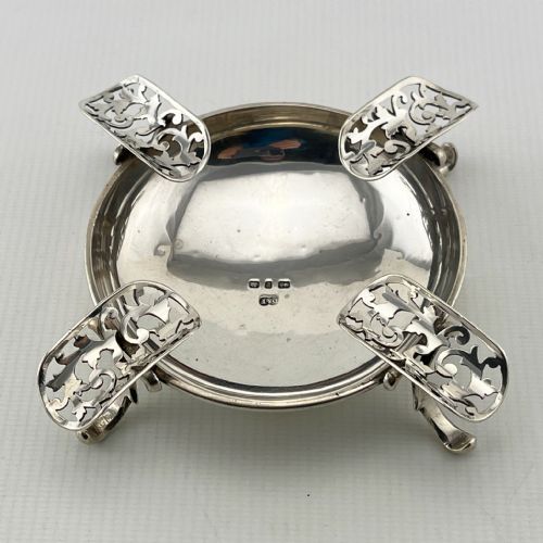 unusual antique sterling silver ash tray - CATEGORY: ANTIQUE SILVER - DATED 1890
