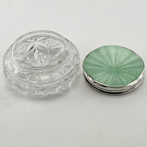 CIRCULAR ART DECO STYLE GREEN GUILLOCHE ENAMEL DRESSING TABLE JAR - ADDITIONAL PHOTO 2