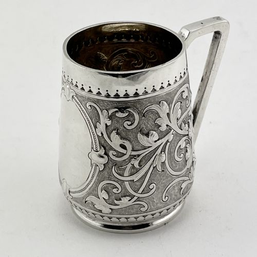 pretty victorian sterling silver half pint christening mug - CATEGORY: ANTIQUE SILVER - DATED 1870