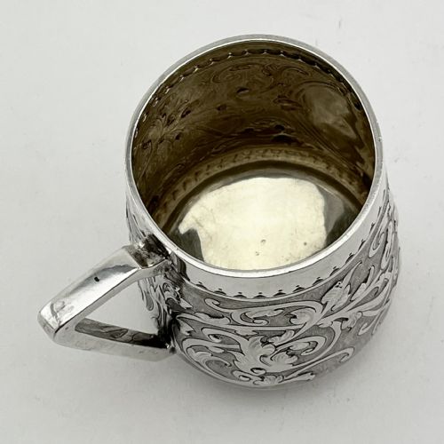PRETTY VICTORIAN STERLING SILVER HALF PINT CHRISTENING MUG - ADDITIONAL PHOTO 4