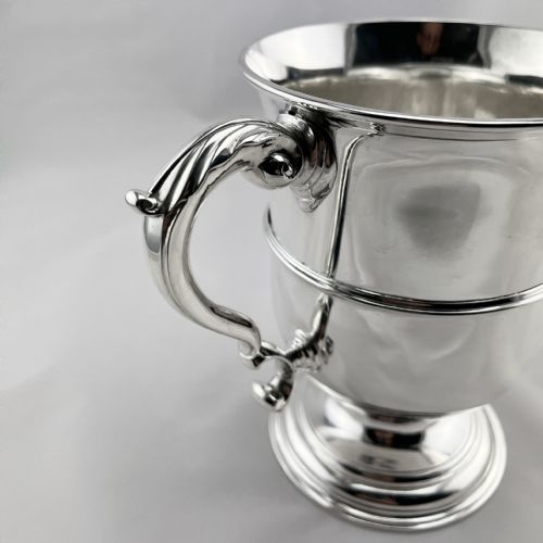 GOOD QUALITY GEORGE II RICHARD GURNEY STERLING SILVER TROPHY CUP - ADDITIONAL PHOTO 3