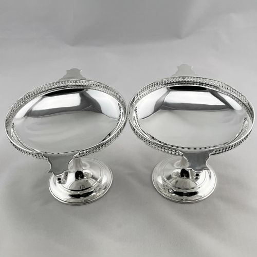 PAIR OF ELEGANT GOOD QUALITY STERLING SILVER COMPORT DISHES - ADDITIONAL PHOTO 1