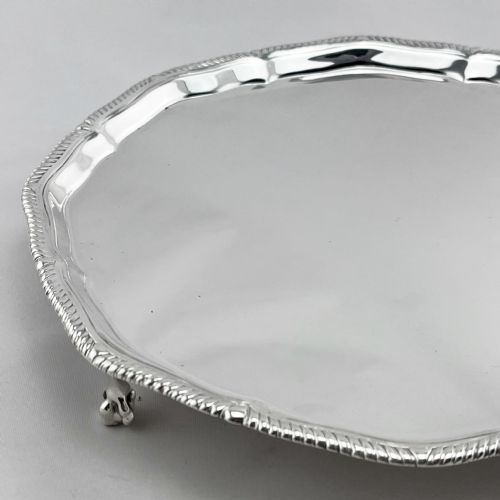 VICTORIAN STERLING SILVER GEORGE III STYLE FOOTED SALVER - ADDITIONAL PHOTO 3
