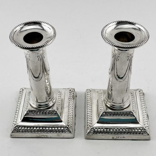 pretty pair of edwardian sterling silver candlesticks - CATEGORY: ANTIQUE SILVER - DATED 1900