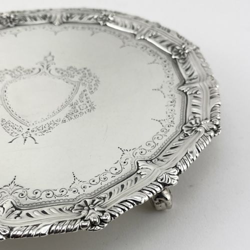 ATTRACTIVE VICTORIAN STERLING SILVER SALVER - ADDITIONAL PHOTO 2