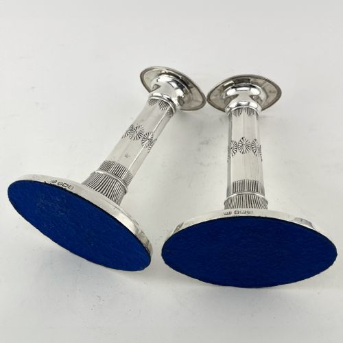 ELEGANT PAIR OF EDWARDIAN GEORGIAN STYLE STERLING SILVER CANDLESTICKS - ADDITIONAL PHOTO 6