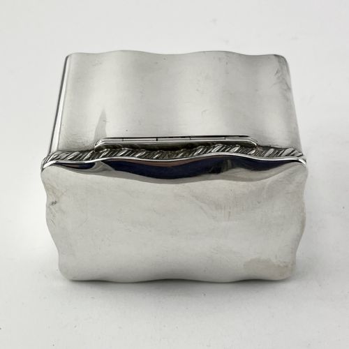 SMART PLAIN EDWARDIAN STERLING SILVER TEA CADDY OR TRINKET BOX - ADDITIONAL PHOTO 3