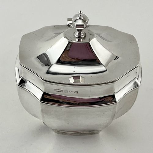 large heavy gauge sterling silver tea caddy - CATEGORY: ANTIQUE SILVER - DATED 1920