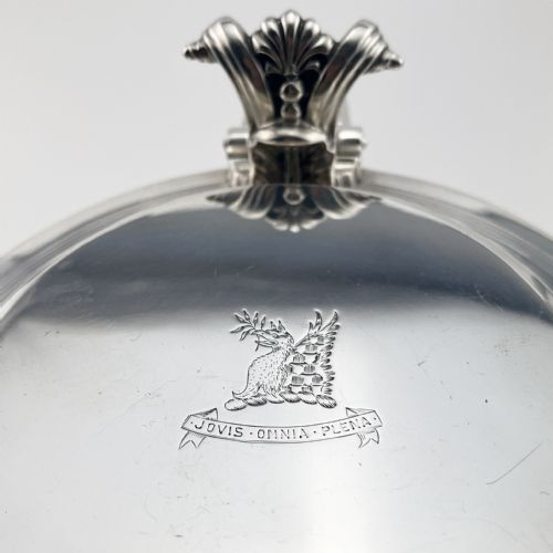 LARGE VICTORIAN STERLING SILVER THREE PINT LIDDED TANKARD - ADDITIONAL PHOTO 4
