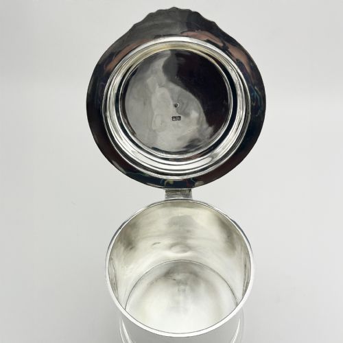 LARGE VICTORIAN STERLING SILVER THREE PINT LIDDED TANKARD - ADDITIONAL PHOTO 5