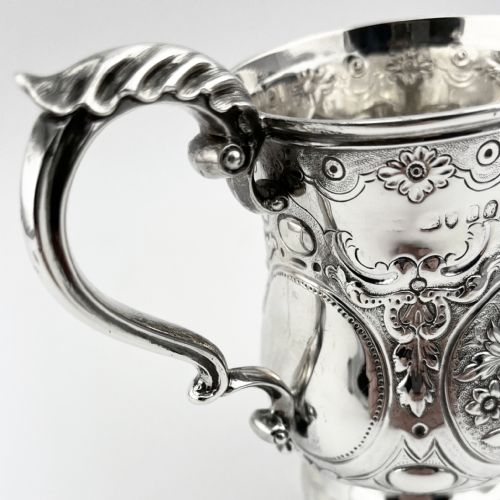 VICTORIAN STERLING SILVER BALUSTER SHAPED CHRISTENING MUG - ADDITIONAL PHOTO 2