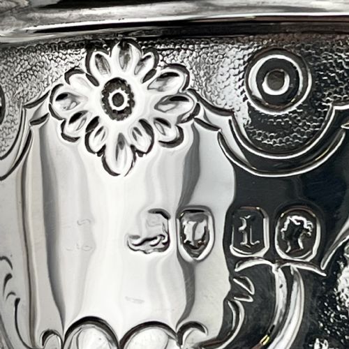 VICTORIAN STERLING SILVER BALUSTER SHAPED CHRISTENING MUG - ADDITIONAL PHOTO 5