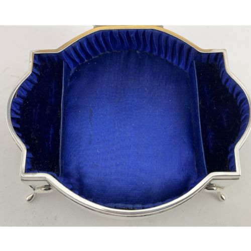 LARGE OVAL STERLING SILVER JEWELLERY OR TRINKET BOX - ADDITIONAL PHOTO 3