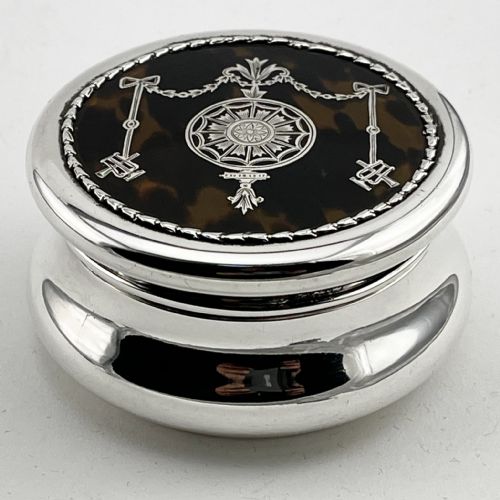 WILLIAM COMYNS STERLING SILVER AND TORTOISESHELL TRINKET BOX - ADDITIONAL PHOTO 1