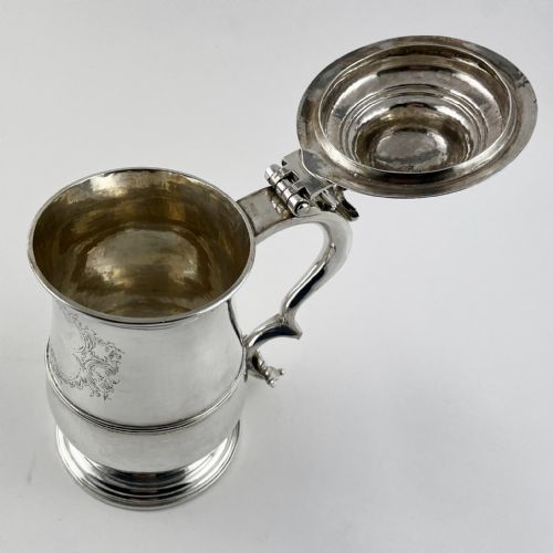 LARGE GEORGE II STERLING SILVER LIDDED TANKARD - ADDITIONAL PHOTO 7