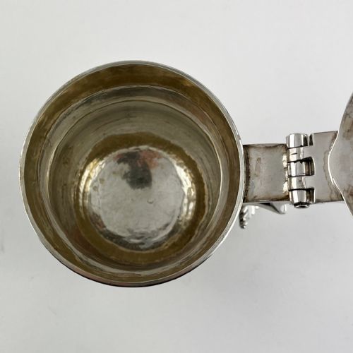 LARGE GEORGE II STERLING SILVER LIDDED TANKARD - ADDITIONAL PHOTO 8