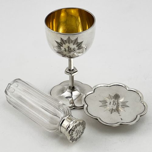 EARLY VICTORIAN STERLING SILVER TRAVELLING COMMUNION SET - ADDITIONAL PHOTO 1