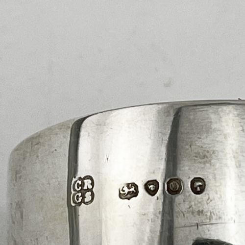 EARLY VICTORIAN STERLING SILVER TRAVELLING COMMUNION SET - ADDITIONAL PHOTO 3