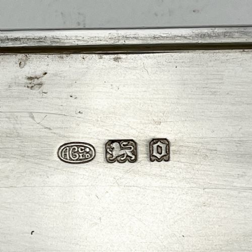 SQUARE STERLING SILVER TRINKET BOX WITH ENGINE TURNED PATTERNED HINGED LID - ADDITIONAL PHOTO 6
