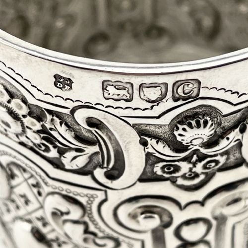 GOOD QUALITY VICTORIAN STERLING SILVER CHRISTENING MUG - ADDITIONAL PHOTO 6