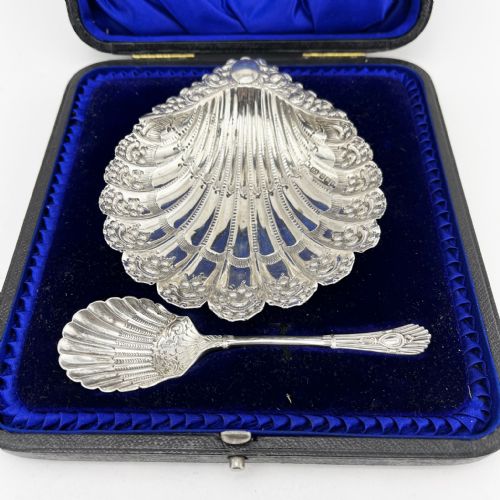 BOXED STERLING SILVER BUTTER DISH AND SPOON - ADDITIONAL PHOTO 1