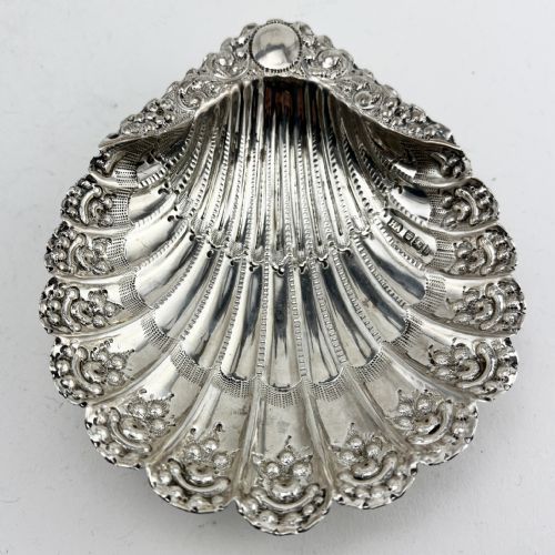 BOXED STERLING SILVER BUTTER DISH AND SPOON - ADDITIONAL PHOTO 2