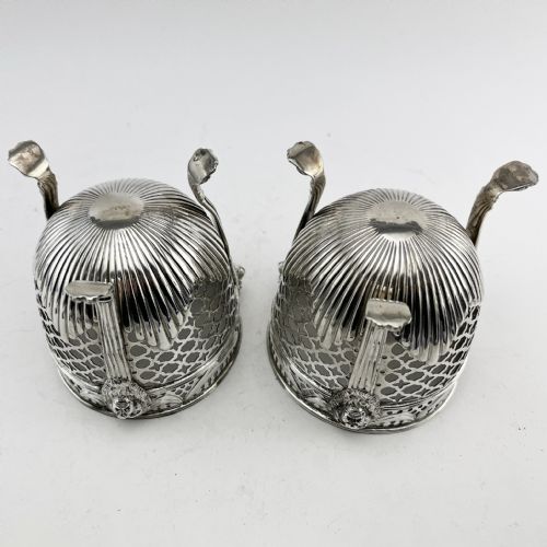 PAIR OF GEORGIAN STERLING SILVER SUGAR BASKETS - ADDITIONAL PHOTO 2