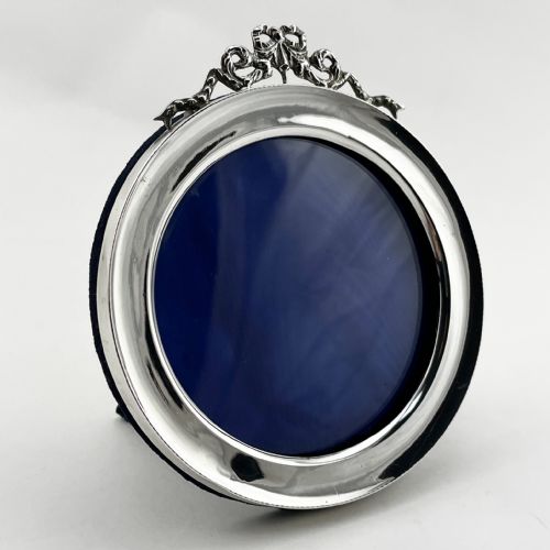 round chester sterling silver edwardian photo frame - CATEGORY: ANTIQUE SILVER - DATED 1900