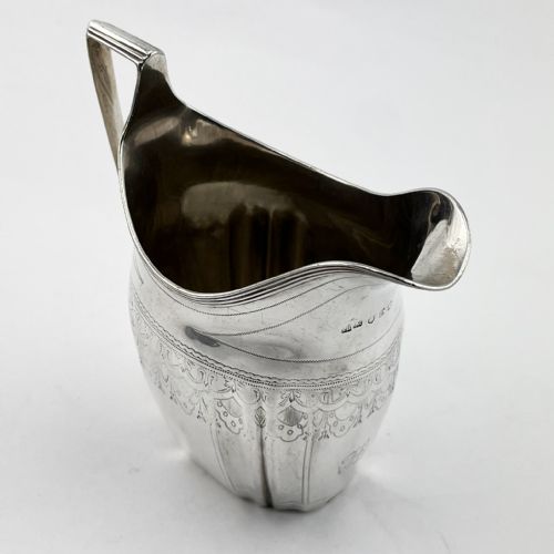 PETER ANN BATEMAN STERLING SILVER CREAM JUG - ADDITIONAL PHOTO 1