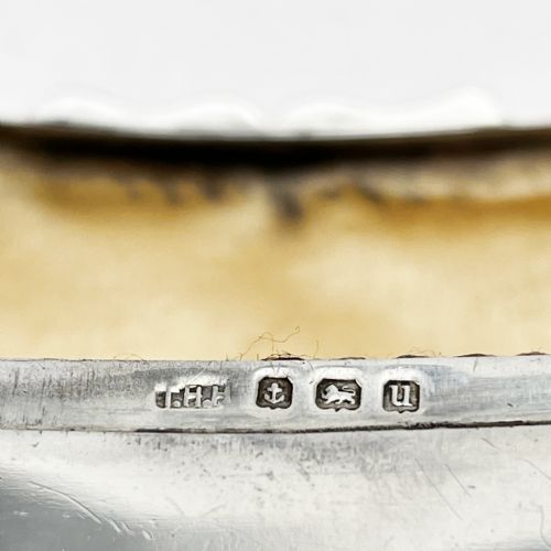 ANTIQUE STERLING SILVER RECTANGULAR JEWELLERY OR TRINKET BOX - ADDITIONAL PHOTO 4