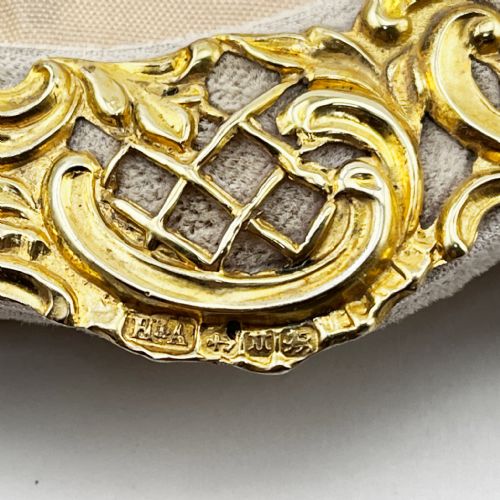 GILT VICTORIAN STERLING SILVER PHOTO FRAME - ADDITIONAL PHOTO 5
