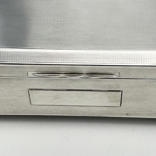 ENGINE TURNED STERLING SILVER TRINKET OR CIGARETTE BOX - ADDITIONAL PHOTO 2