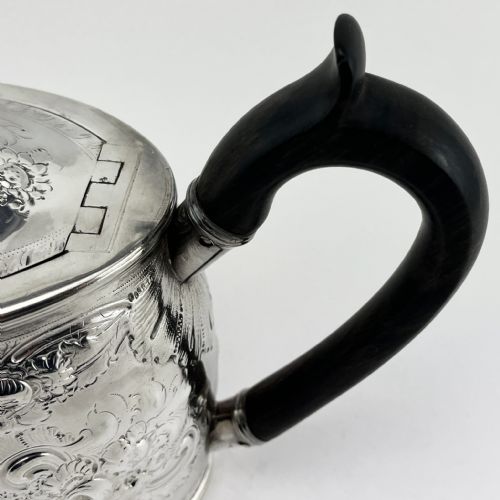 GOOD QUALITY GEORGIAN STERLING SILVER TEAPOT - ADDITIONAL PHOTO 1