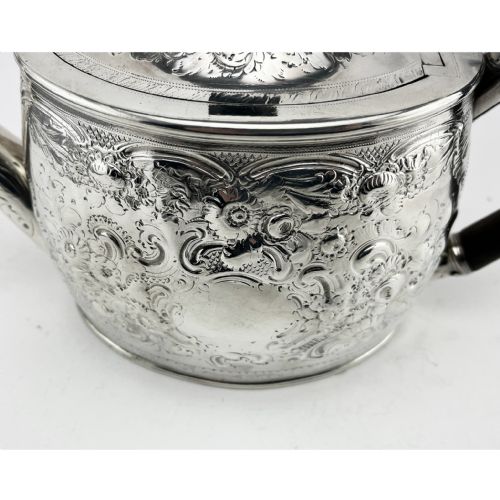 GOOD QUALITY GEORGIAN STERLING SILVER TEAPOT - ADDITIONAL PHOTO 3