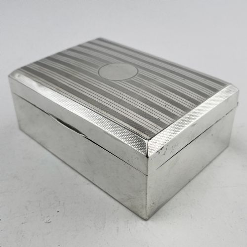 sterling silver cigarette or trinket box - CATEGORY: ANTIQUE SILVER - DATED 1910