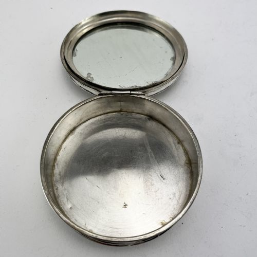 ELKINGTON CO STERLING SILVER BOX OR COMPACT OR TRINKET BOX - ADDITIONAL PHOTO 2