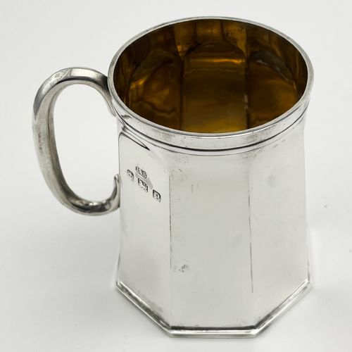 SMART PLAIN STERLING SILVER CHRISTENING MUG - ADDITIONAL PHOTO 2