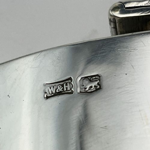 SMART PLAIN WALKER HALL STERLING SILVER HIP FLASK - ADDITIONAL PHOTO 4