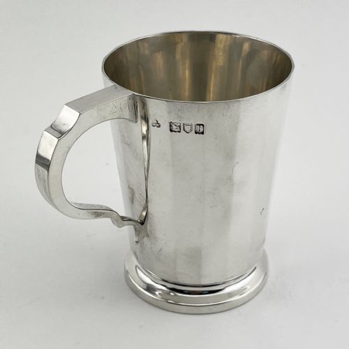 BOXED STERLING SILVER TIFFANY CO CHRISTENING SET - ADDITIONAL PHOTO 1