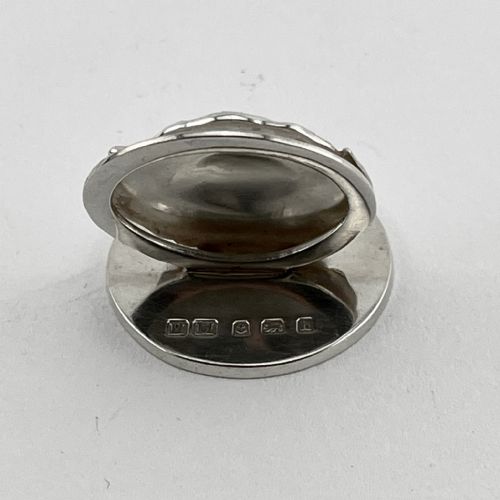 EDWARDIAN BOXED STERLING SILVER MENU HOLDERS - ADDITIONAL PHOTO 2